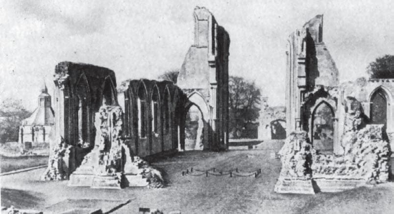 Развалины монастыря Гластонбери